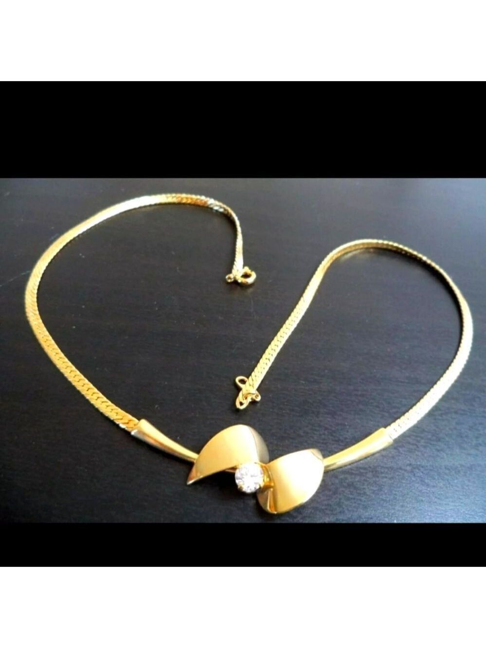 VINTAGE RHINESTONE GOLD TONE 16" NECKLACE
